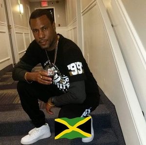 Meet your Posher, Cecil